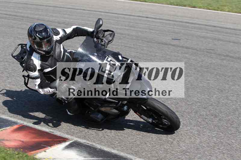 /44 09.08.2025 Plüss Moto Sport ADR/Einsteiger/565